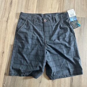 Board shorts NWT from Kanu size 32